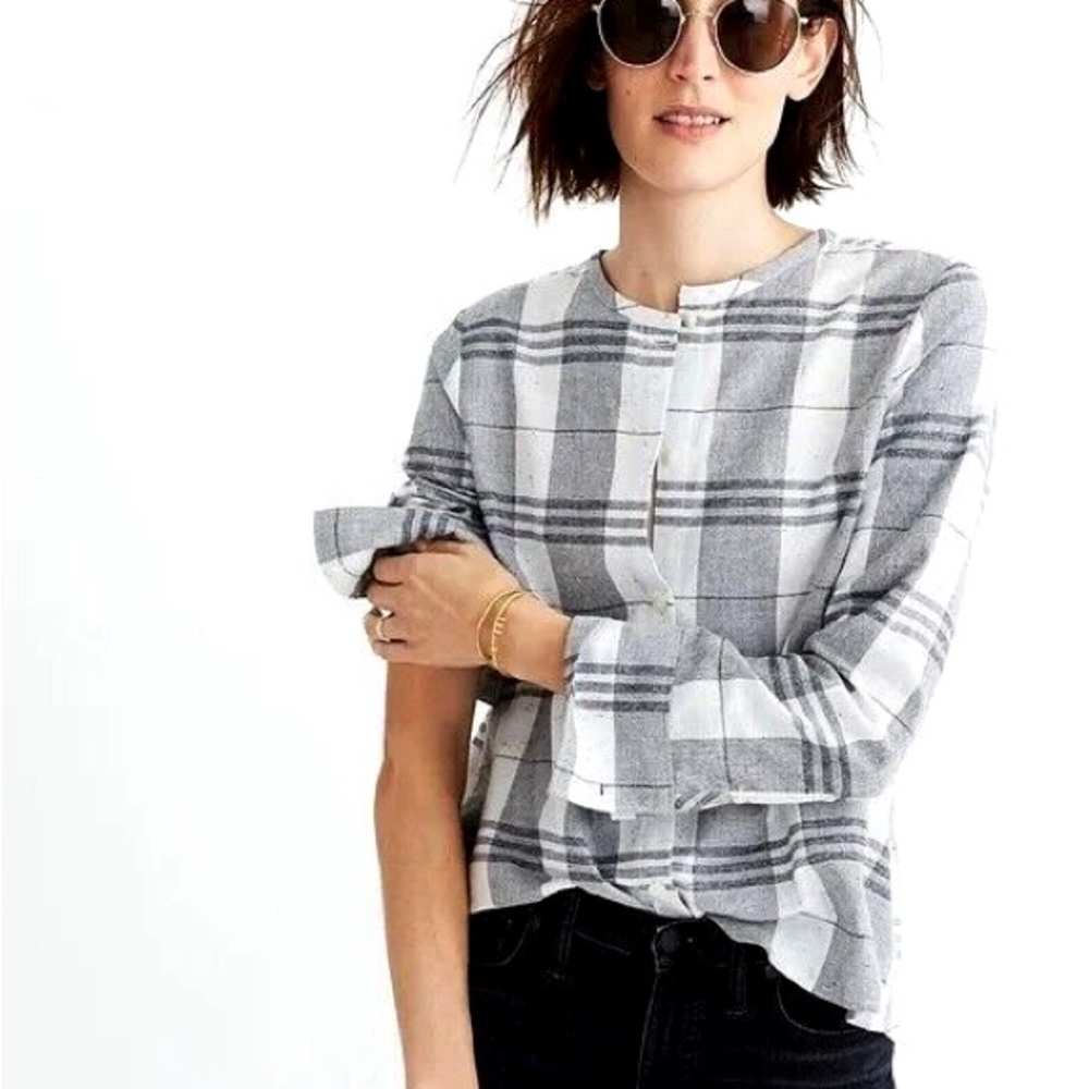Madewell Gray and White Plaid Long-Sleeve Button Front Top